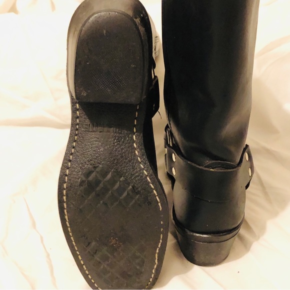 Black Frye Biltrite Boots size 6 1/2 square toe with silver buckle. - Picture 10 of 12